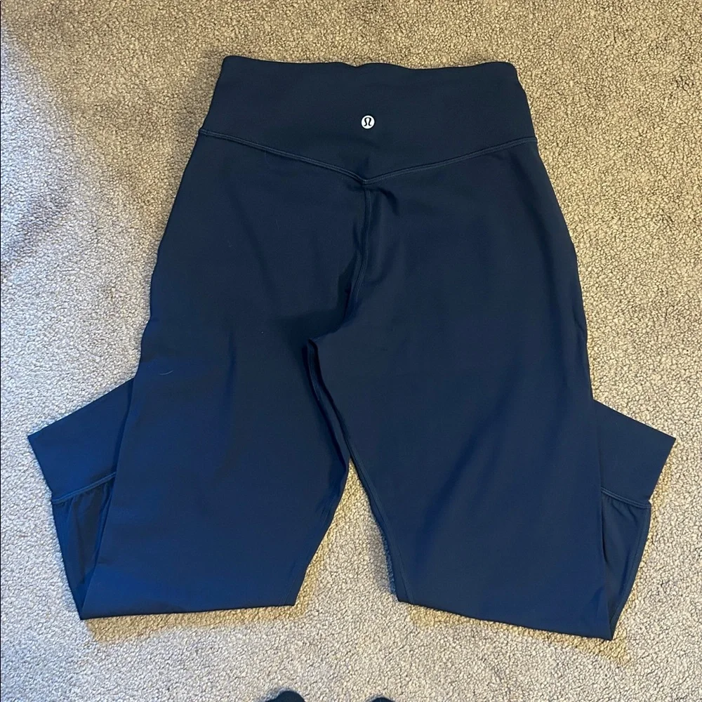 Lululemon Athletica Align Jogger Crop - Picture 3 of 3